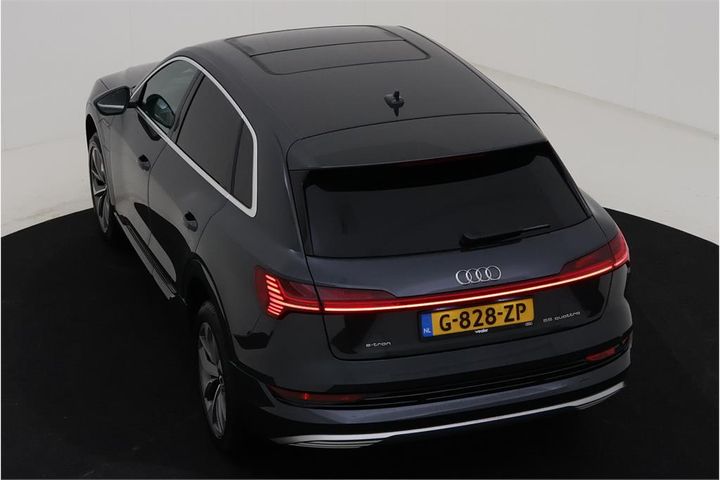 Photo 4 VIN: WAUZZZGE1LB016586 - AUDI E-TRON 