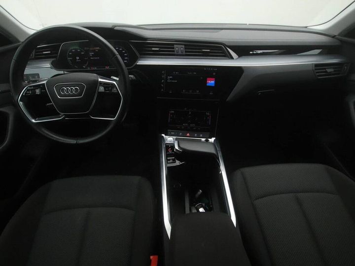 Photo 8 VIN: WAUZZZGE1LB021495 - AUDI E-TRON 