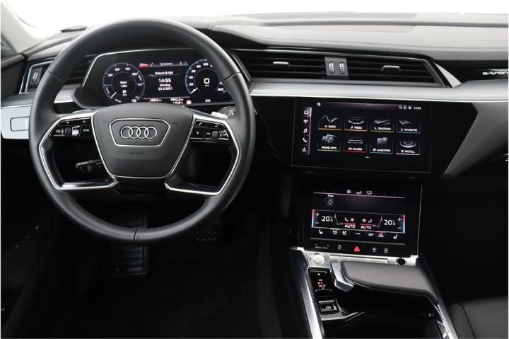 Photo 4 VIN: WAUZZZGE2KB001724 - AUDI E-TRON 