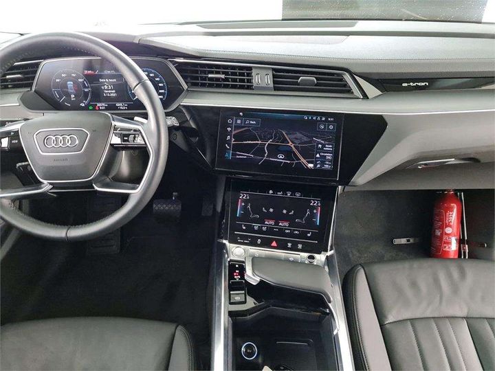 Photo 5 VIN: WAUZZZGE2LB004494 - AUDI E-TRON 