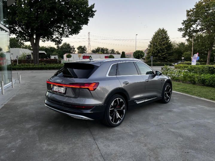 Photo 4 VIN: WAUZZZGE3LB023510 - AUDI E-TRON ESTATE 