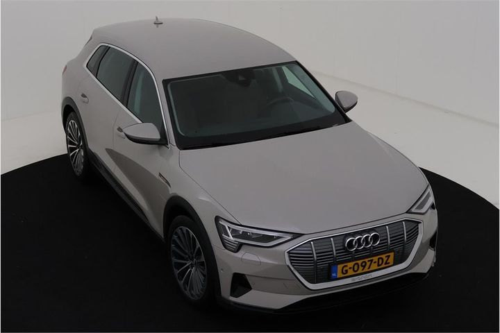 Photo 2 VIN: WAUZZZGE4LB003931 - AUDI E-TRON 