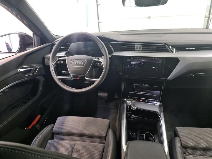 Photo 6 VIN: WAUZZZGE4LB008868 - AUDI E-TRON 