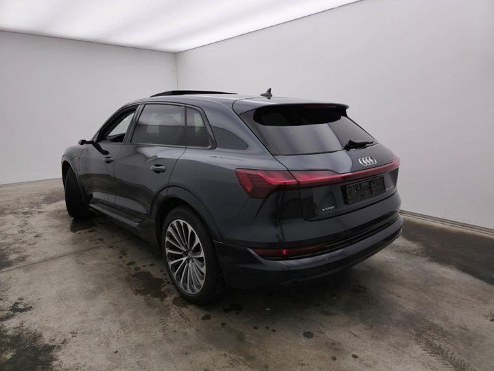 Photo 6 VIN: WAUZZZGE4LB014928 - AUDI E-TRON '19 BEV 