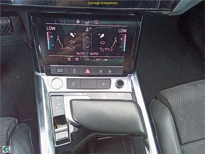 Photo 20 VIN: WAUZZZGE4LB037738 - AUDI E-TRON 