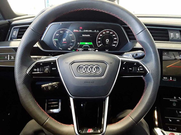 Photo 13 VIN: WAUZZZGE4RB039398 - AUDI SQ8 E-TRON QUATTRO 