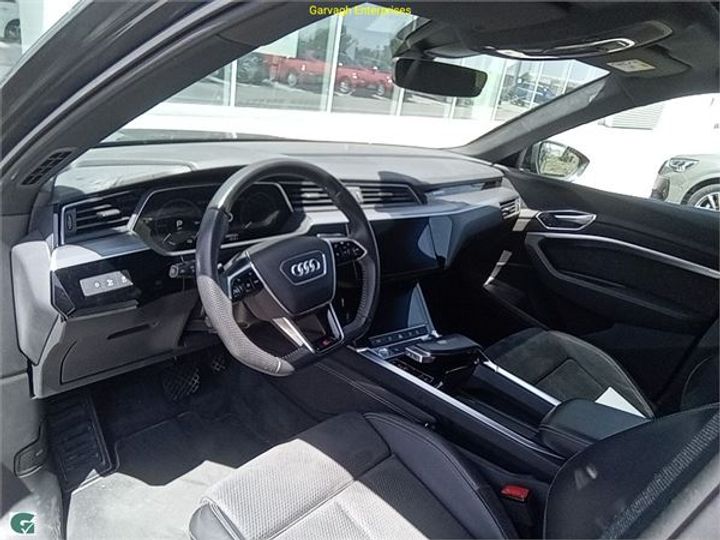 Photo 7 VIN: WAUZZZGE5LB028871 - AUDI E-TRON 