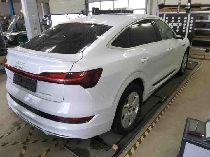 Photo 1 VIN: WAUZZZGE5LB031186 - AUDI E-TRON 