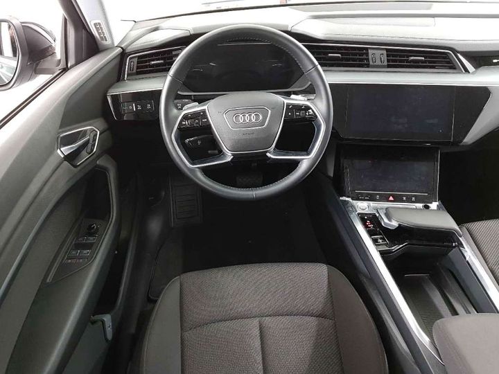 Photo 7 VIN: WAUZZZGE6LB010251 - AUDI E-TRON 