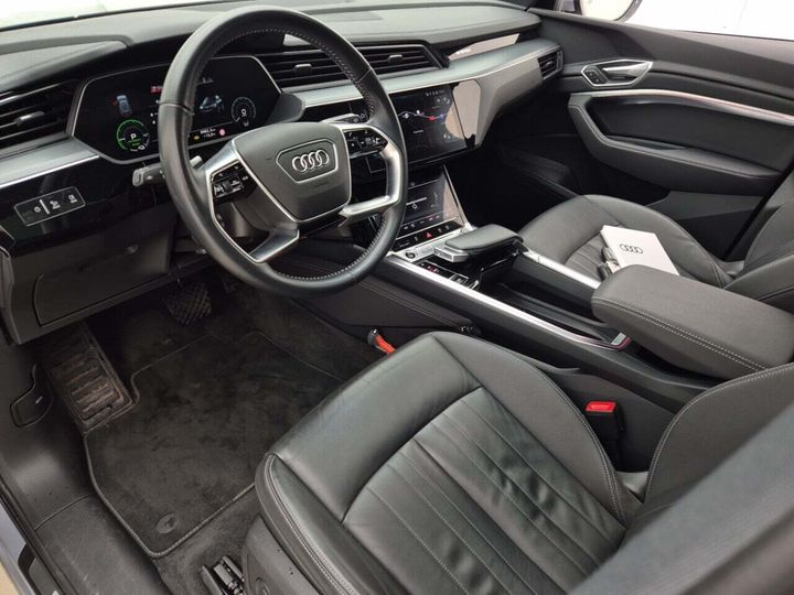 Photo 21 VIN: WAUZZZGE6MB018528 - AUDI E-TRON 