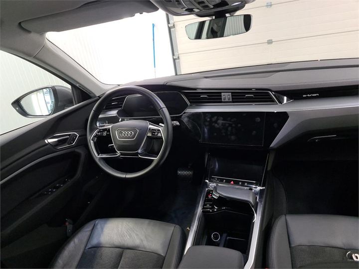 Photo 5 VIN: WAUZZZGE7LB015300 - AUDI E-TRON 