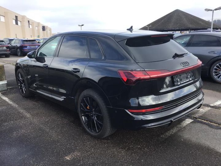 Photo 3 VIN: WAUZZZGE7NB025618 - AUDI E-TRON 