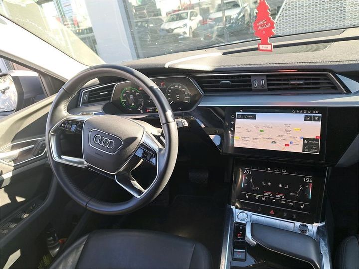 Photo 6 VIN: WAUZZZGE8KB003512 - AUDI E-TRON 