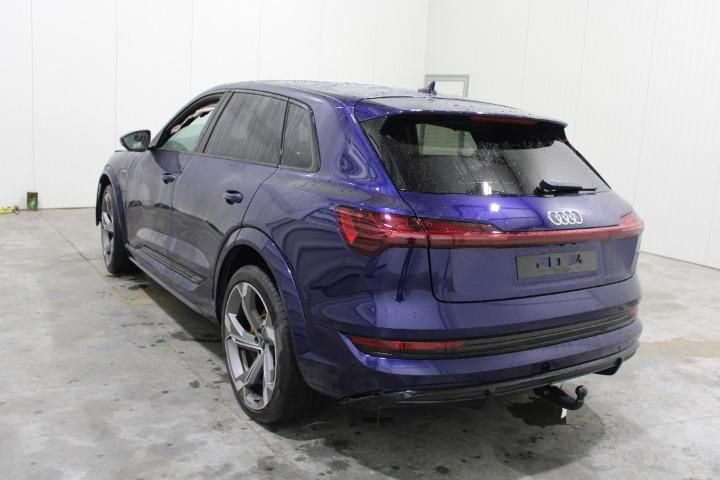 Photo 4 VIN: WAUZZZGE8MB044967 - AUDI E-TRON SUV 