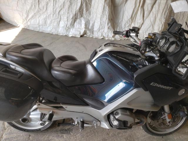 Photo 4 VIN: WB104400XCZW20332 - BMW R1200 RT 