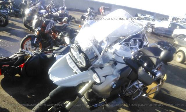 Photo 1 VIN: WB1046003CZX52215 - BMW R1200 