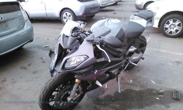 Photo 1 VIN: WB105340XDZL18705 - BMW S 