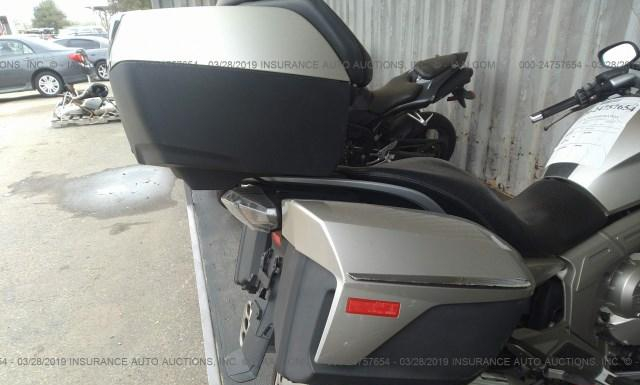 Photo 5 VIN: WB106120XCZZ21656 - BMW K1600 