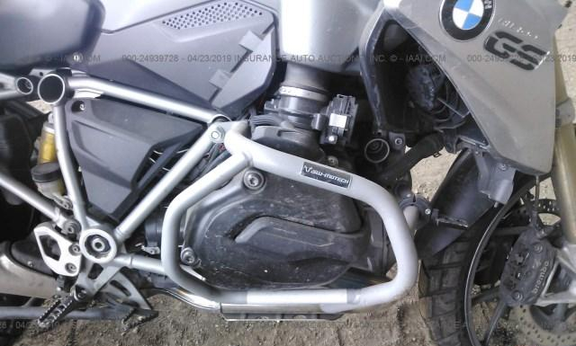 Photo 7 VIN: WB10A1101DZ183473 - BMW R1200 