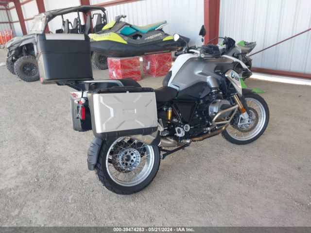 Photo 3 VIN: WB10A1106FZ187084 - BMW R1200 