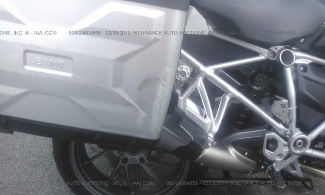 Photo 5 VIN: WB10A1109DZ183169 - BMW R1200 