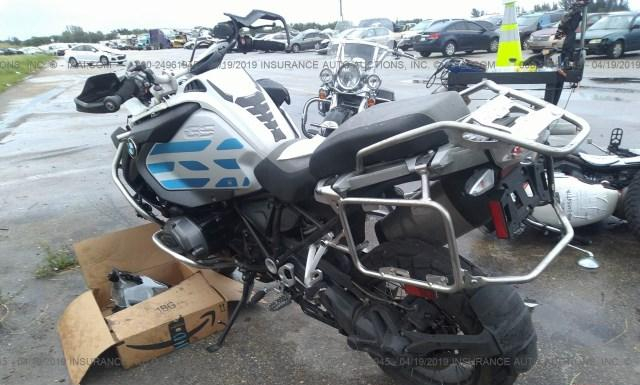 Photo 2 VIN: WB10A1202EZ095662 - BMW R1200 