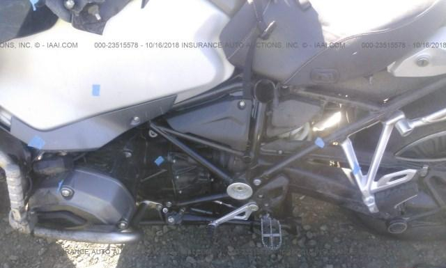 Photo 8 VIN: WB10A1203FZ097809 - BMW R1200 