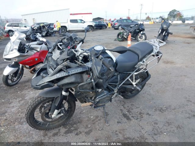 Photo 1 VIN: WB10A120XHZ897980 - BMW R1200 