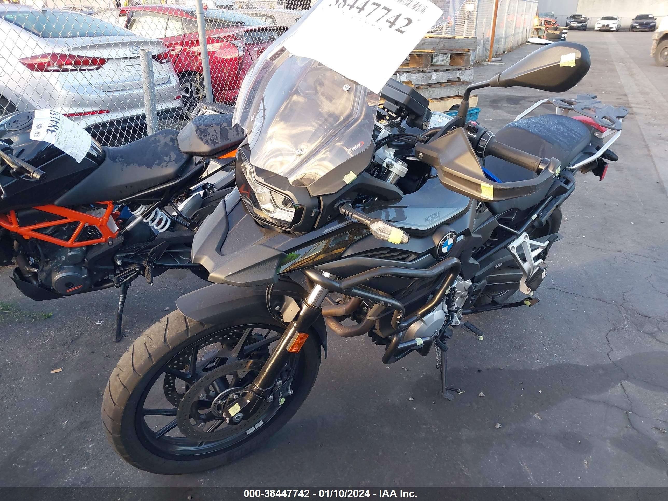 Photo 1 VIN: WB10B1802P6G35345 - BMW F 750GS 