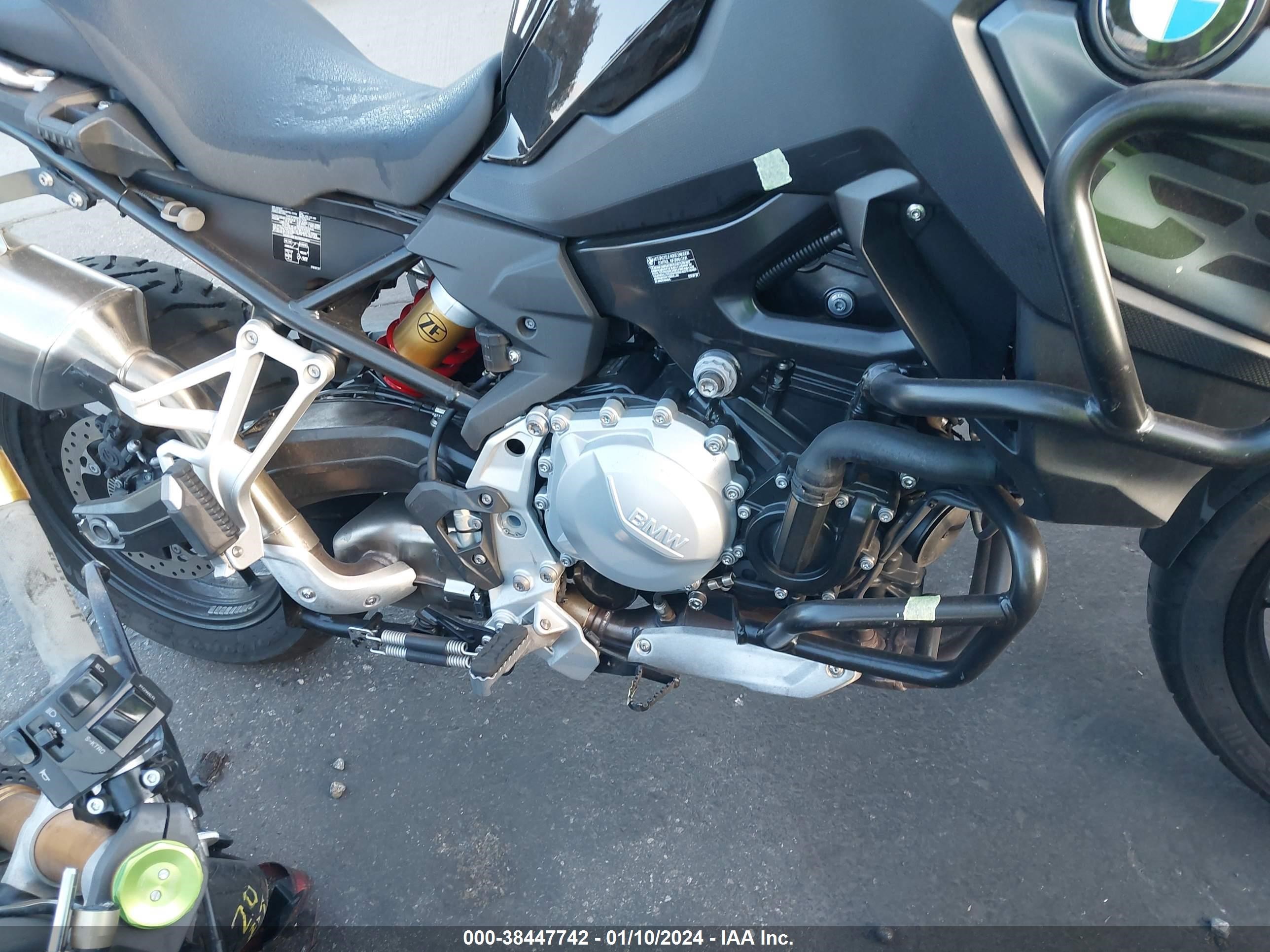 Photo 7 VIN: WB10B1802P6G35345 - BMW F 750GS 