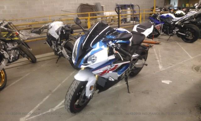 Photo 1 VIN: WB10D6008JZ711317 - BMW S 