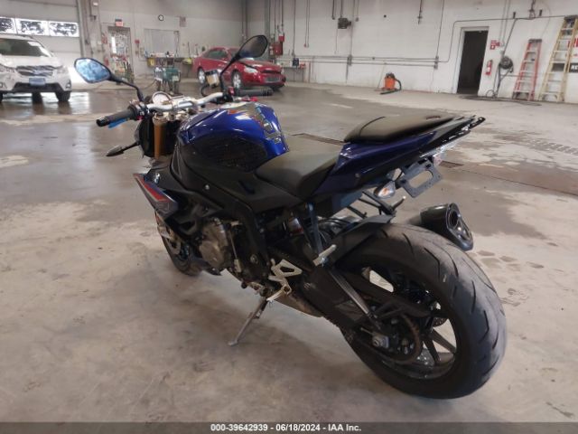 Photo 2 VIN: WB10D6204M6D39772 - BMW S 1000 R 