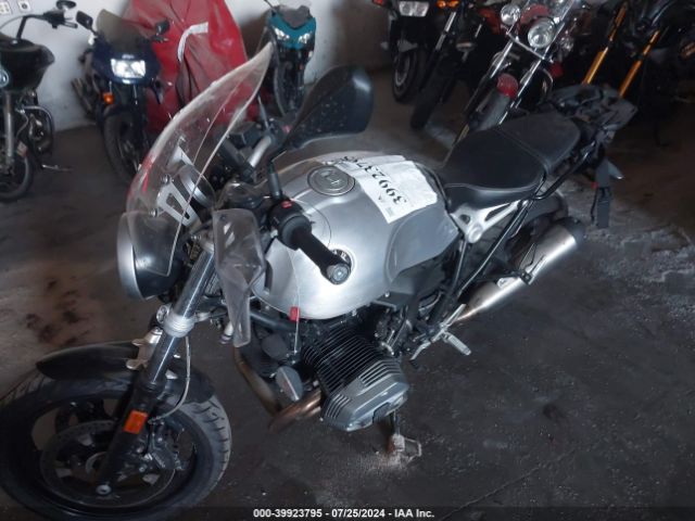 Photo 1 VIN: WB10J1308HZ731505 - BMW R NINET 