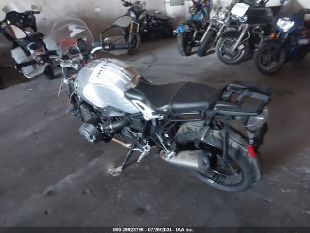 Photo 2 VIN: WB10J1308HZ731505 - BMW R NINET 