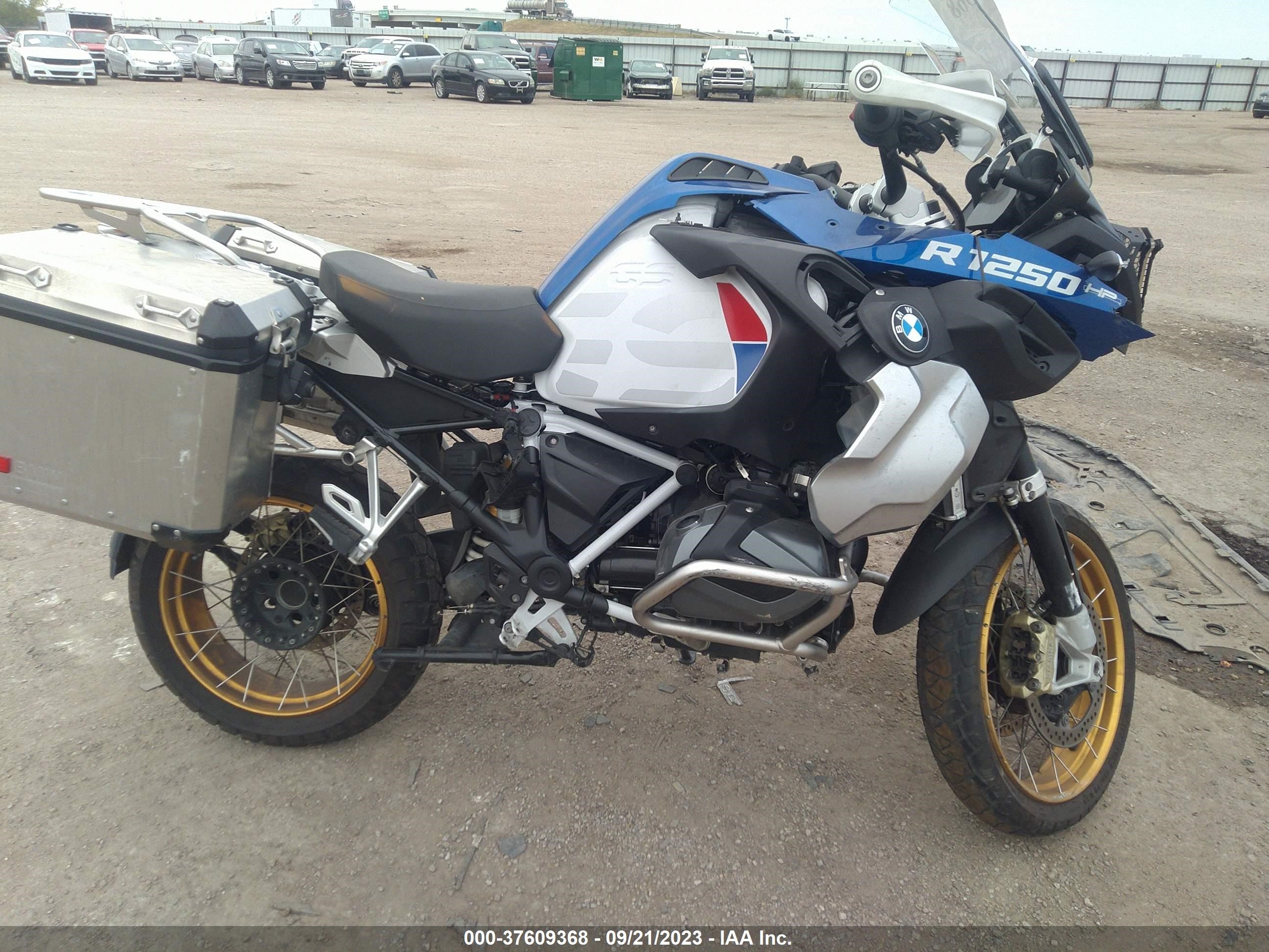 Photo 7 VIN: WB10J5300KZF77762 - BMW ALL 