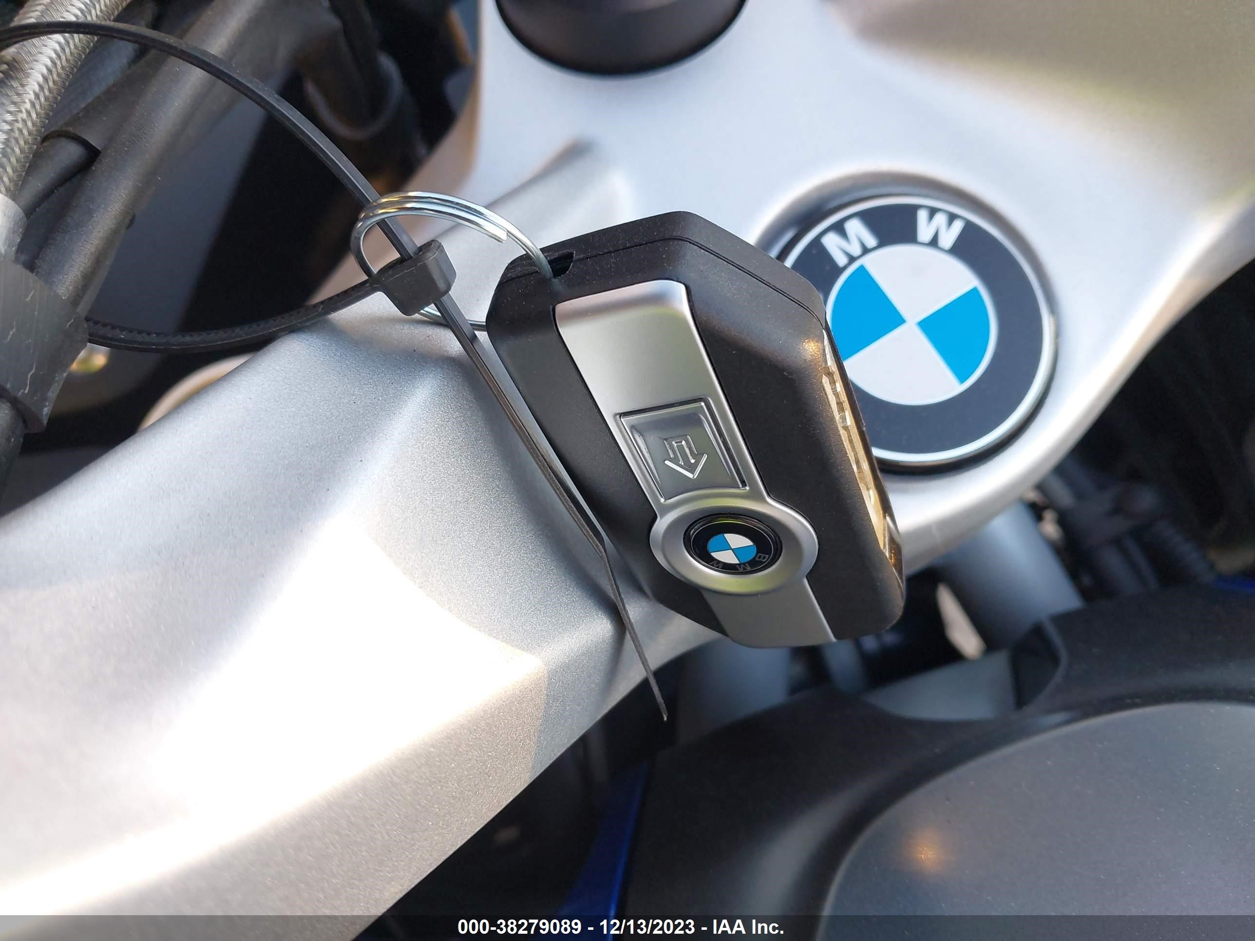 Photo 10 VIN: WB10L0305P6G39288 - BMW ALL 