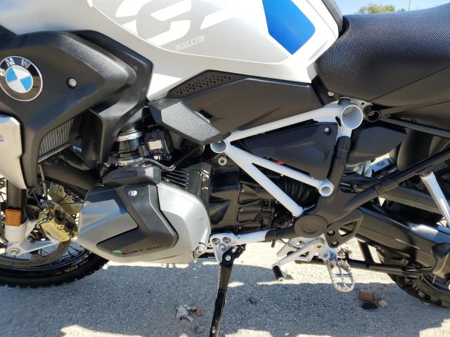 Photo 6 VIN: WB10M0308N6F71384 - BMW R 1250 GS 