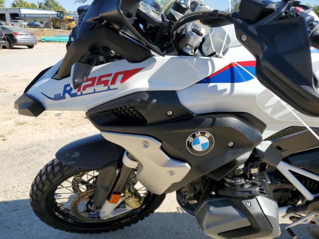 Photo 9 VIN: WB10M0308N6F71384 - BMW R 1250 GS 