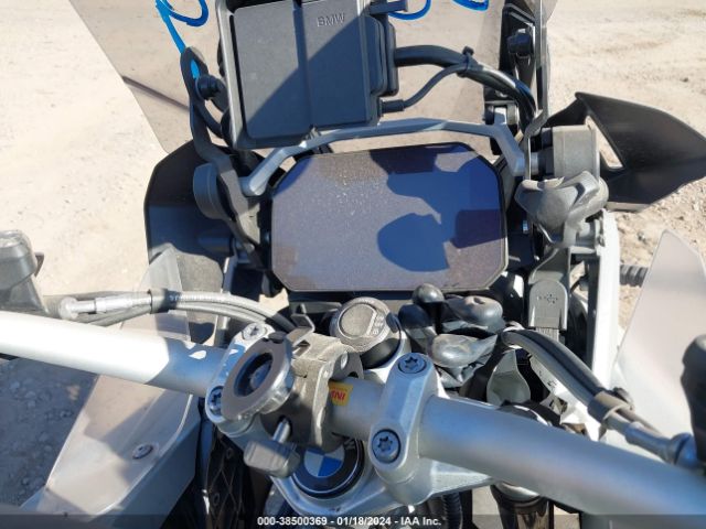 Photo 6 VIN: WB10M1306N6F72328 - BMW R 1250 