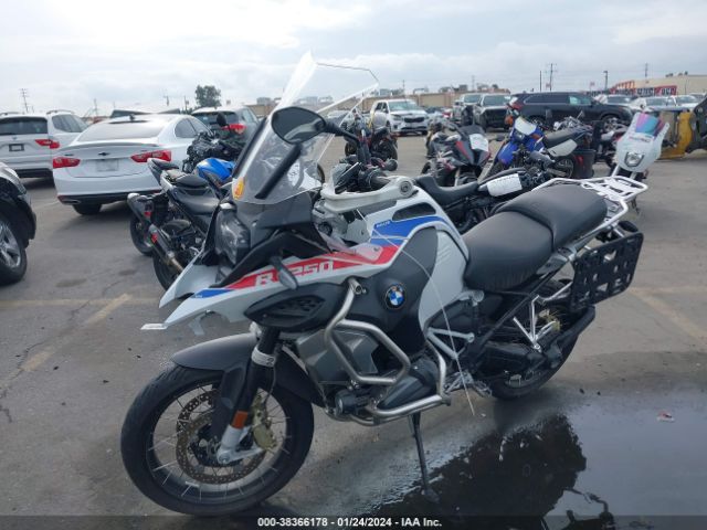 Photo 1 VIN: WB10M1308N6F63453 - BMW R 1250 