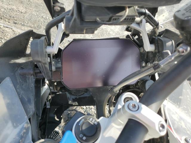 Photo 6 VIN: WB10M130XP6G34719 - BMW R 1250 GS 