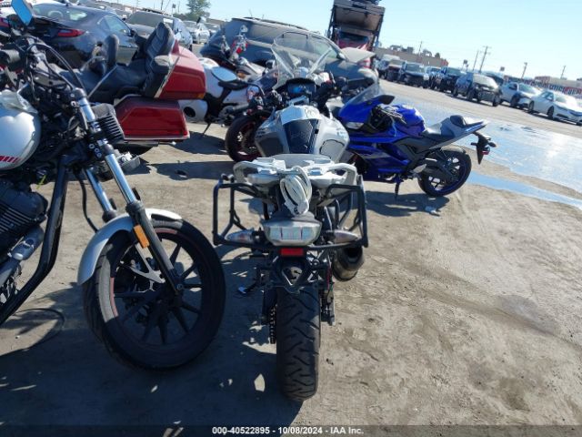 Photo 5 VIN: WB30G1200KR825702 - BMW G 310 GS 