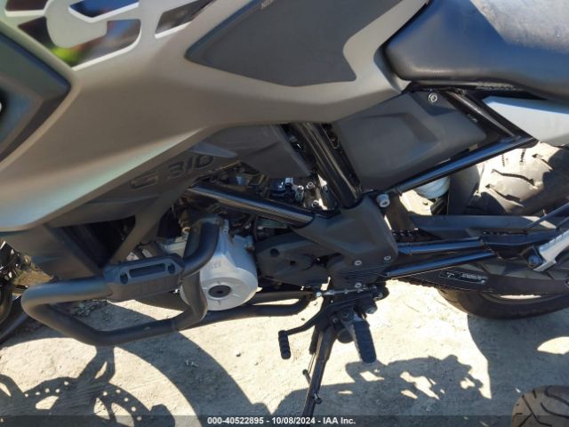 Photo 8 VIN: WB30G1200KR825702 - BMW G 310 GS 