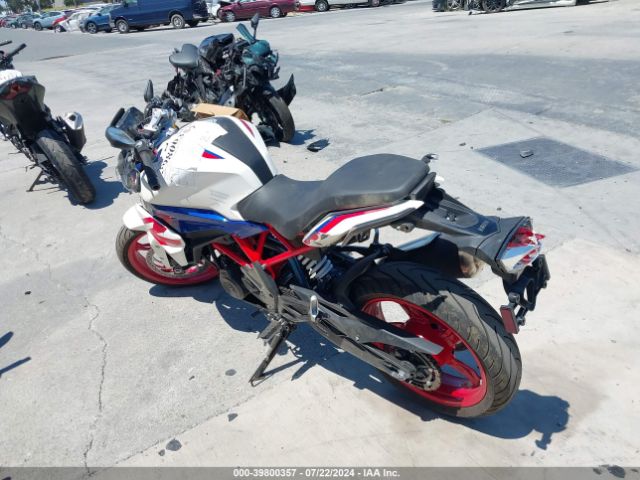 Photo 2 VIN: WB30G4306PRA40448 - BMW G 310 R 