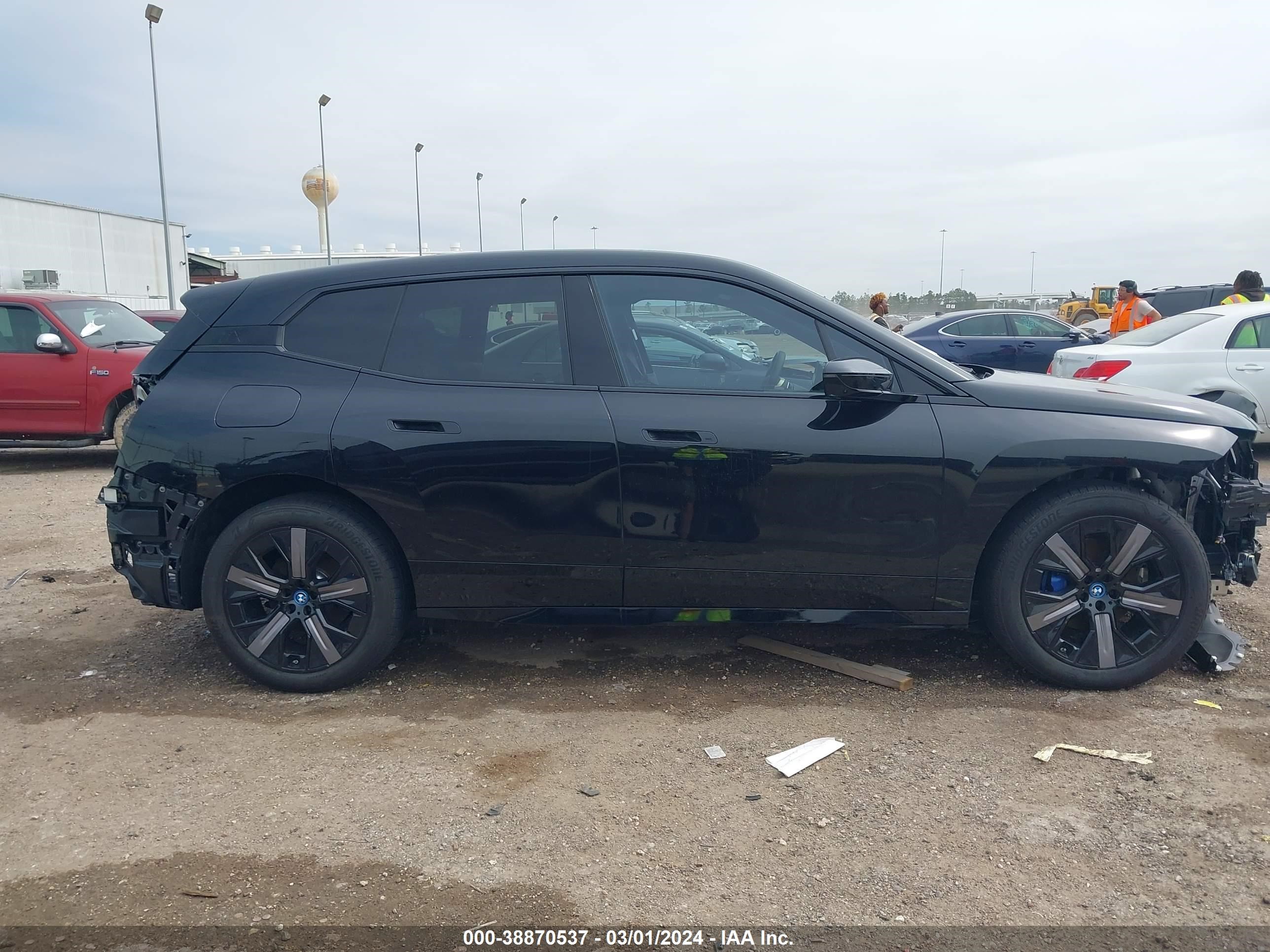 Photo 13 VIN: WB523CF03RCN06356 - BMW IX XDRIVE5 