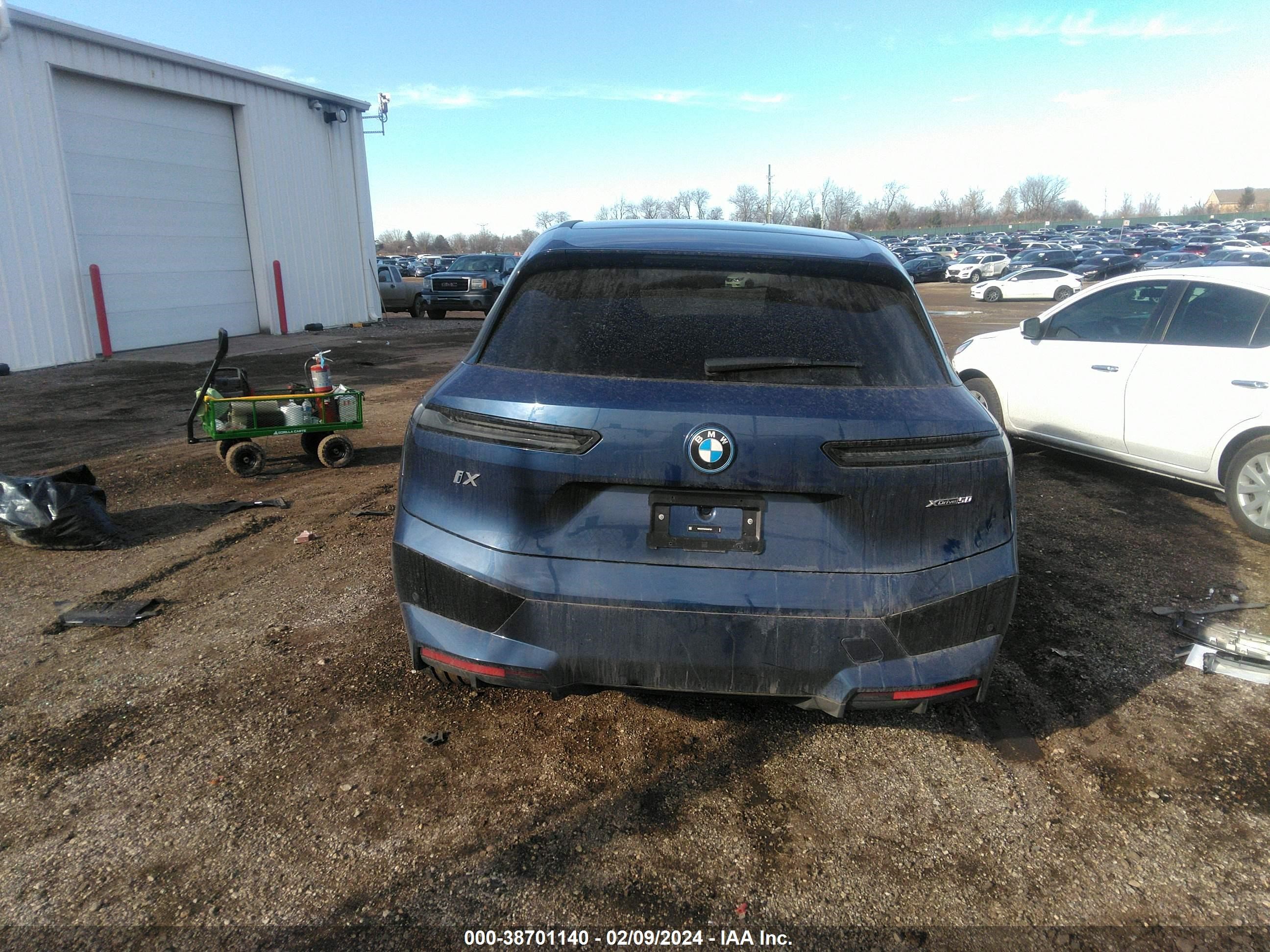 Photo 15 VIN: WB523CF04RCN87321 - BMW IX 