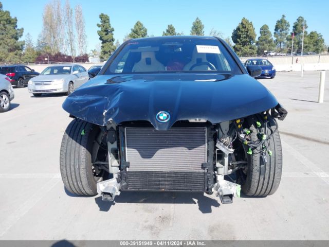 Photo 5 VIN: WB523CF06PCL23403 - BMW IX 