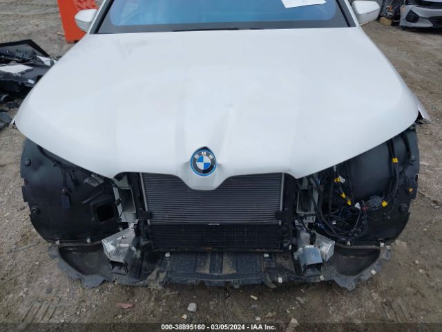 Photo 5 VIN: WB523CF08PCL61795 - BMW IX 