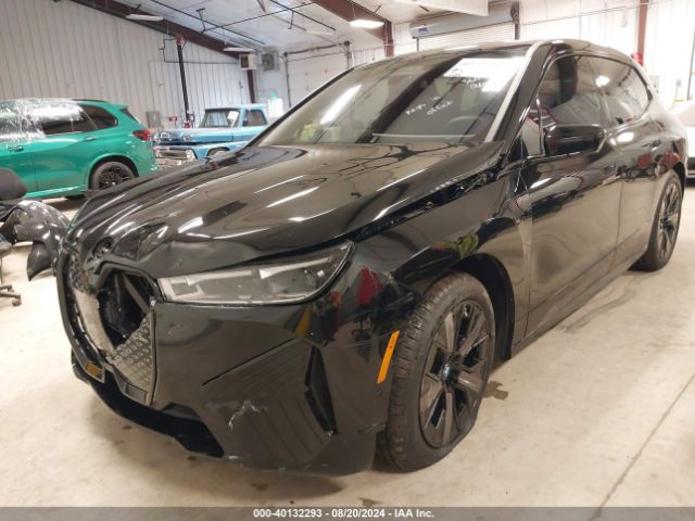 Photo 5 VIN: WB533CF07RCR26917 - BMW IX 