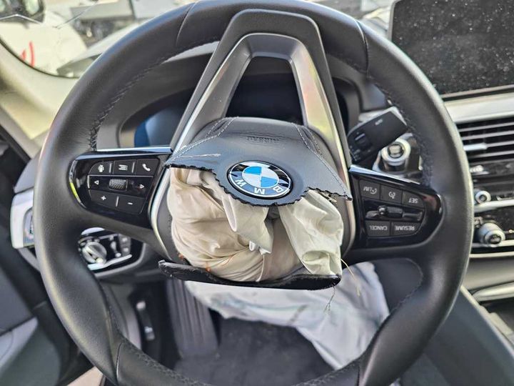 Photo 16 VIN: WBA11BL010CF62366 - BMW 5-SERIE FL&#3920 